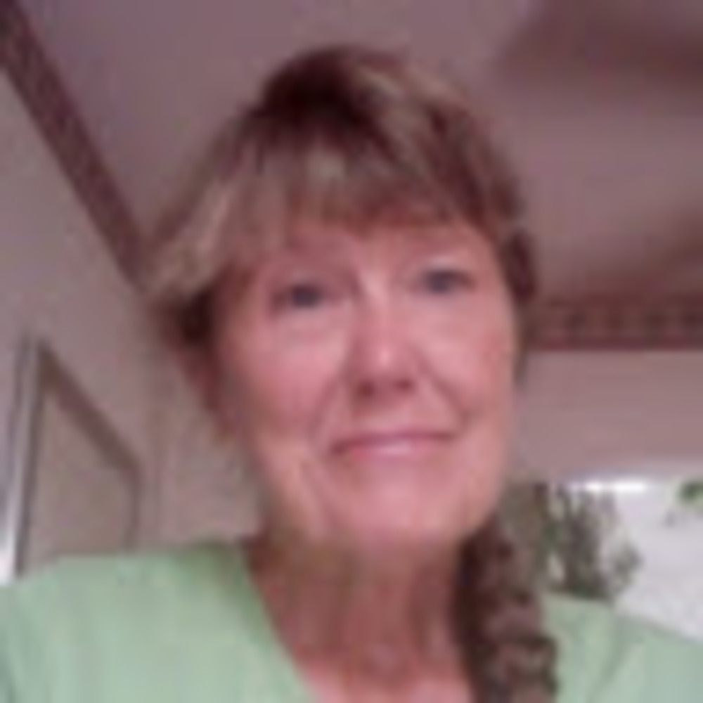 Meet your Posher, Myrna